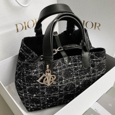 Medium Dior Toujours Bag Black