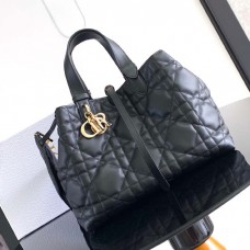 Medium Dior Toujours Bag Black