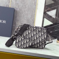 Replica Dior Saddle Triple