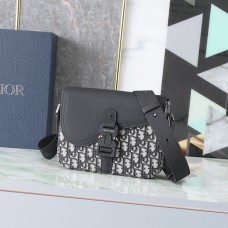 Replica Dior Small Saddle Messenger Bag