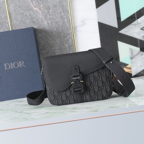 Replica Dior Small Saddle Messenger Bag