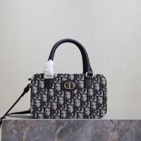 Elegant Dior Bag Replica in 30 Montaigne Mini Doctor Bag