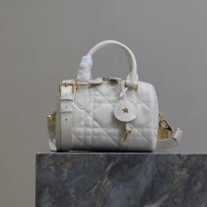 Replica Dior Groove 20 Bag