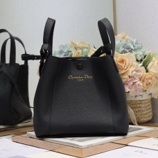 Replica Dior Medium Signature Bucket Bag black leather