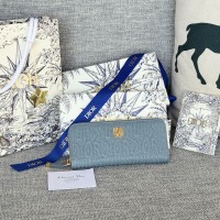 Replica Miss Caro Voyageur Slim Wallet