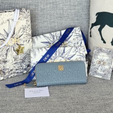 Replica Miss Caro Voyageur Slim Wallet